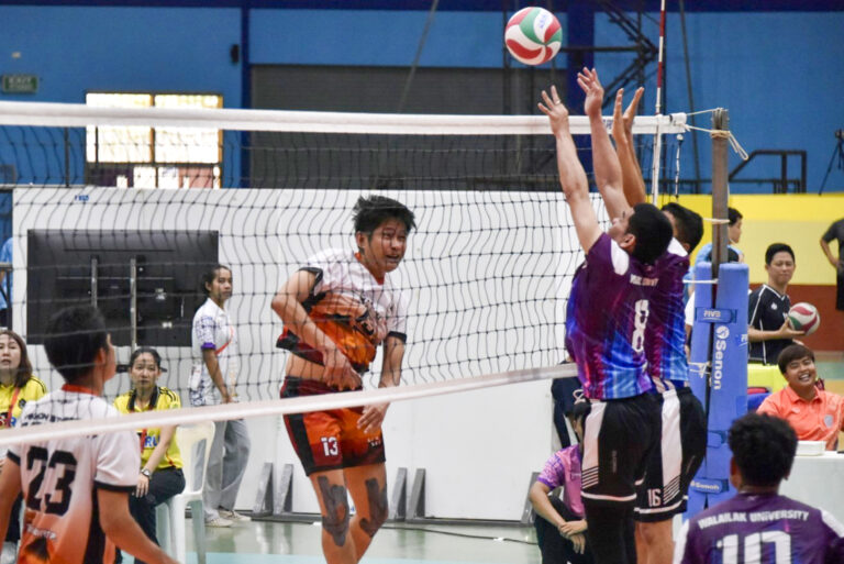 ศึกบ้านเดียวกัน! ลูกยางชายเจ้าภาพ มวล.ตบสนั่นชนะ มรภ.นครศรีฯ 2 เซตรวด